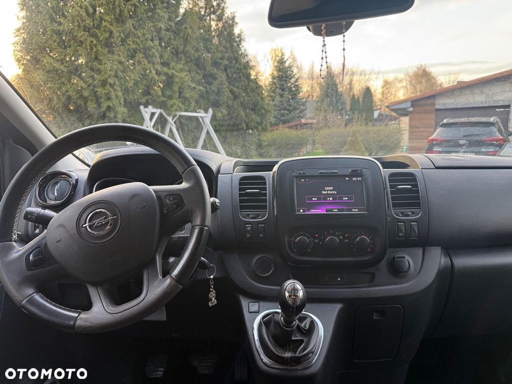 Opel Vivaro - 6