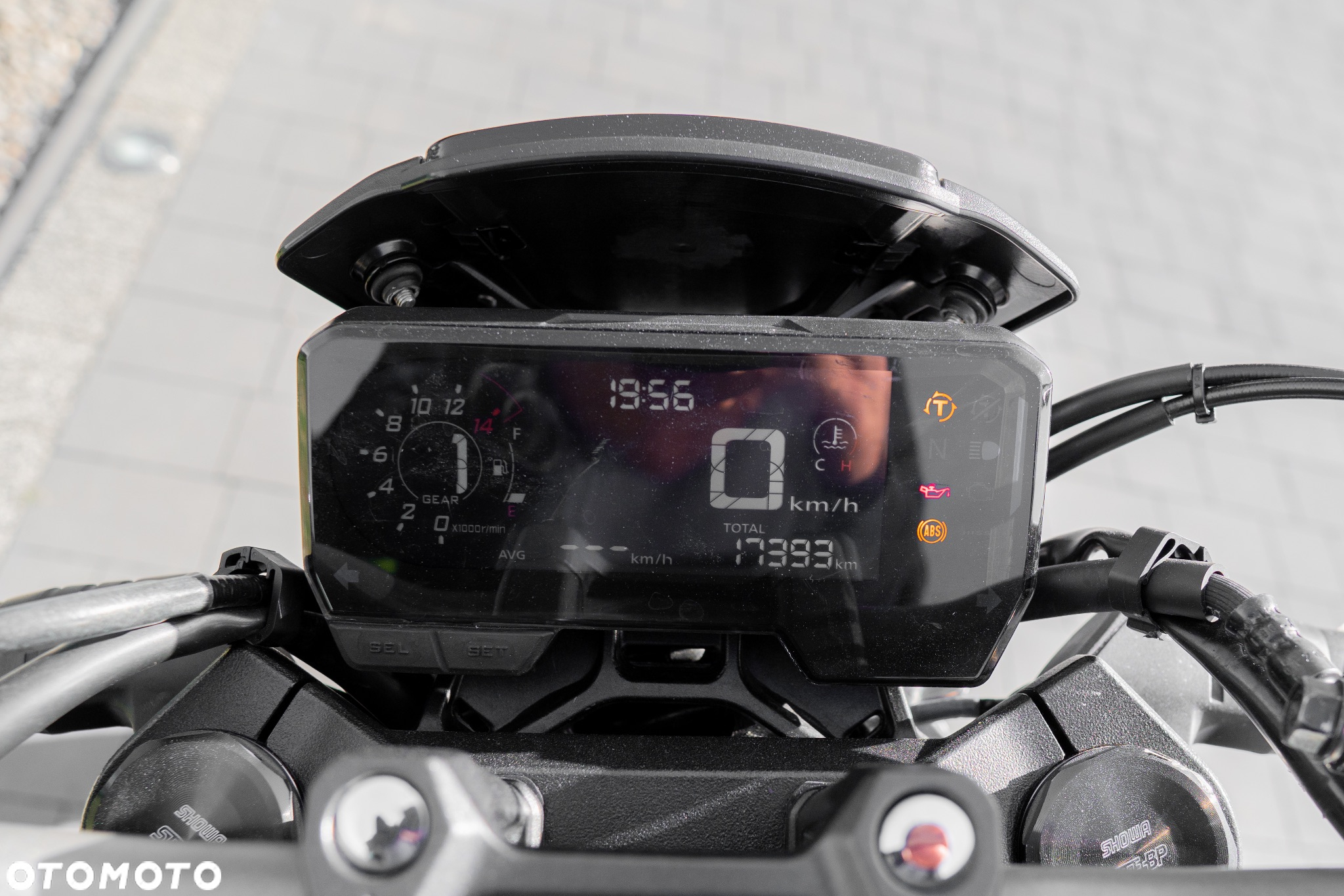 Honda CB - 23