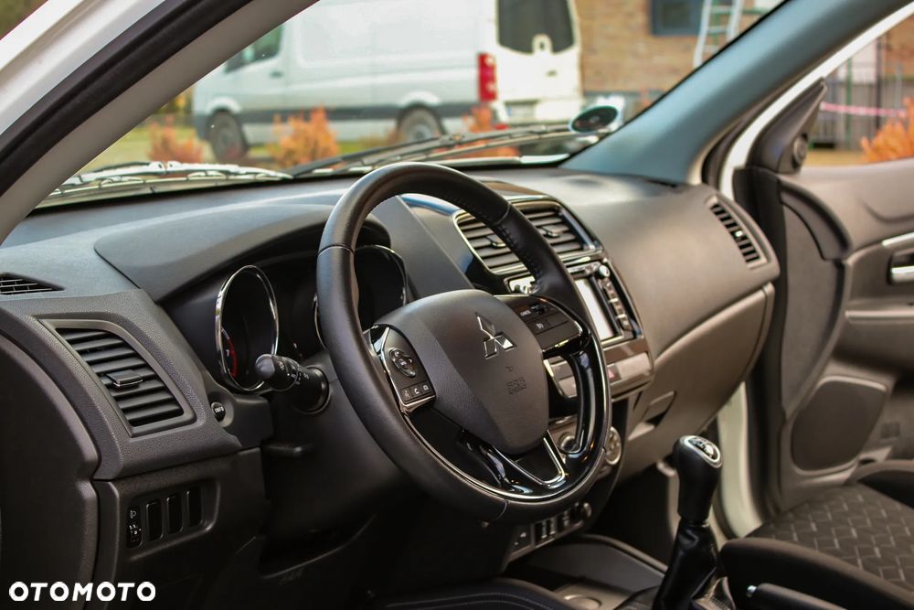 Mitsubishi ASX 2.0 2WD Intro Edition+ - 29