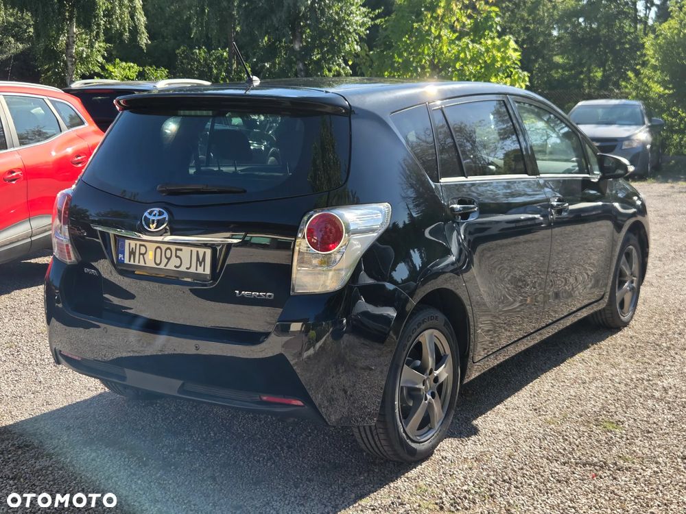 Toyota Verso 1.8 Premium - 14
