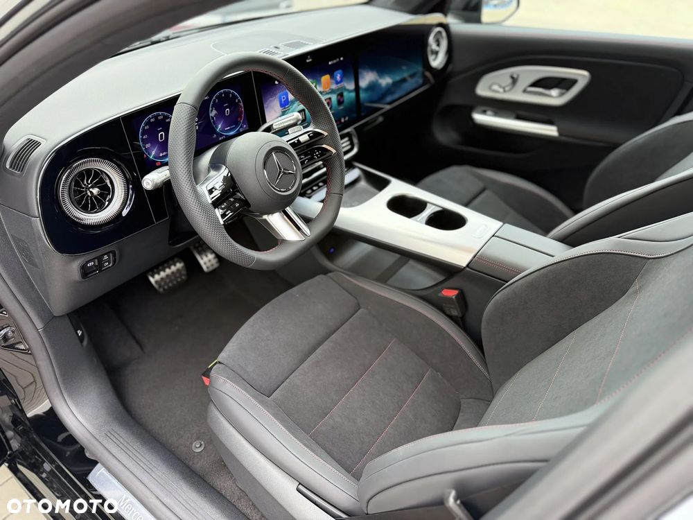 Mercedes-Benz CLA - 21