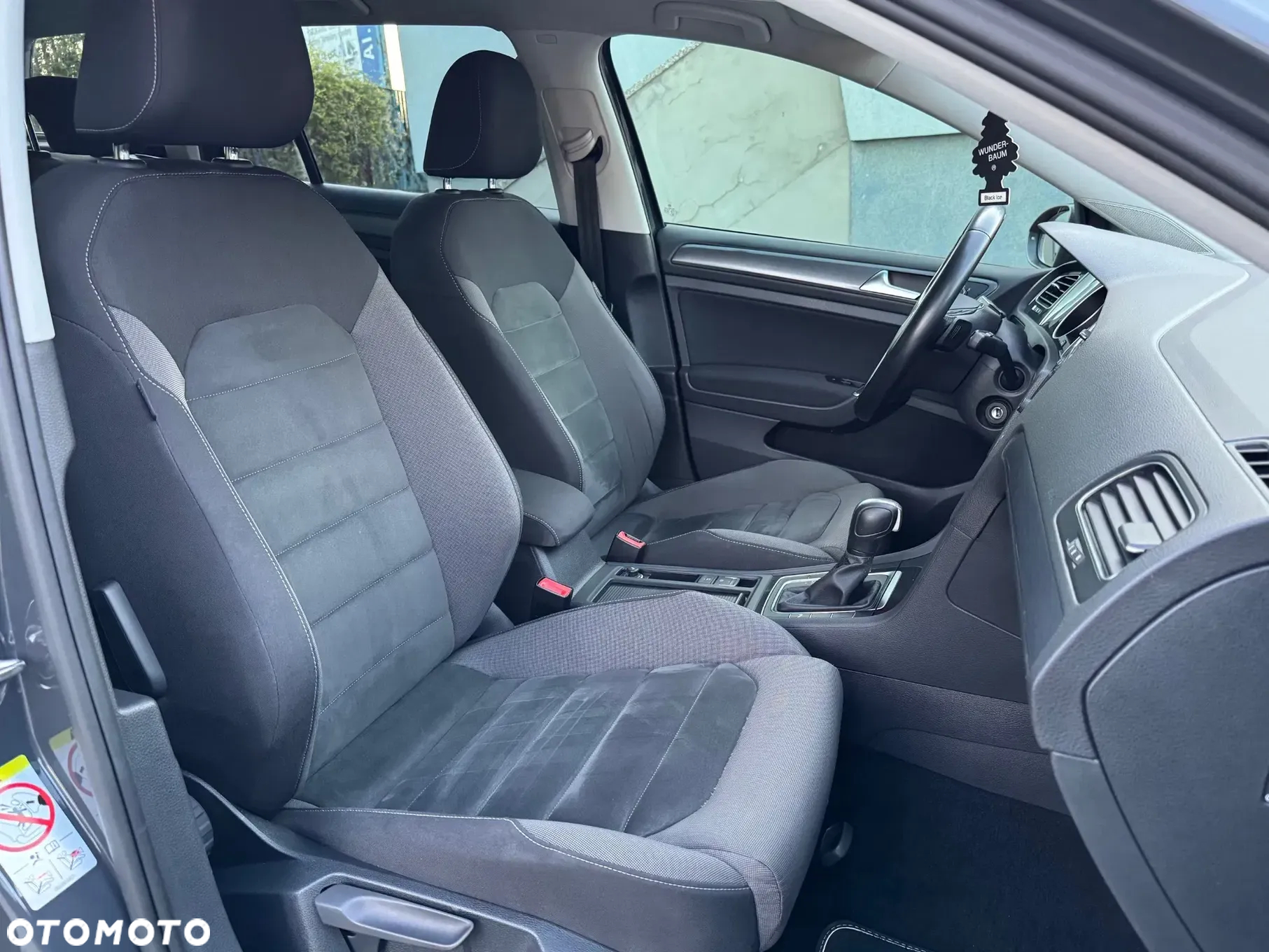 Volkswagen Golf VII 1.5 TSI BMT Evo Highline DSG - 12