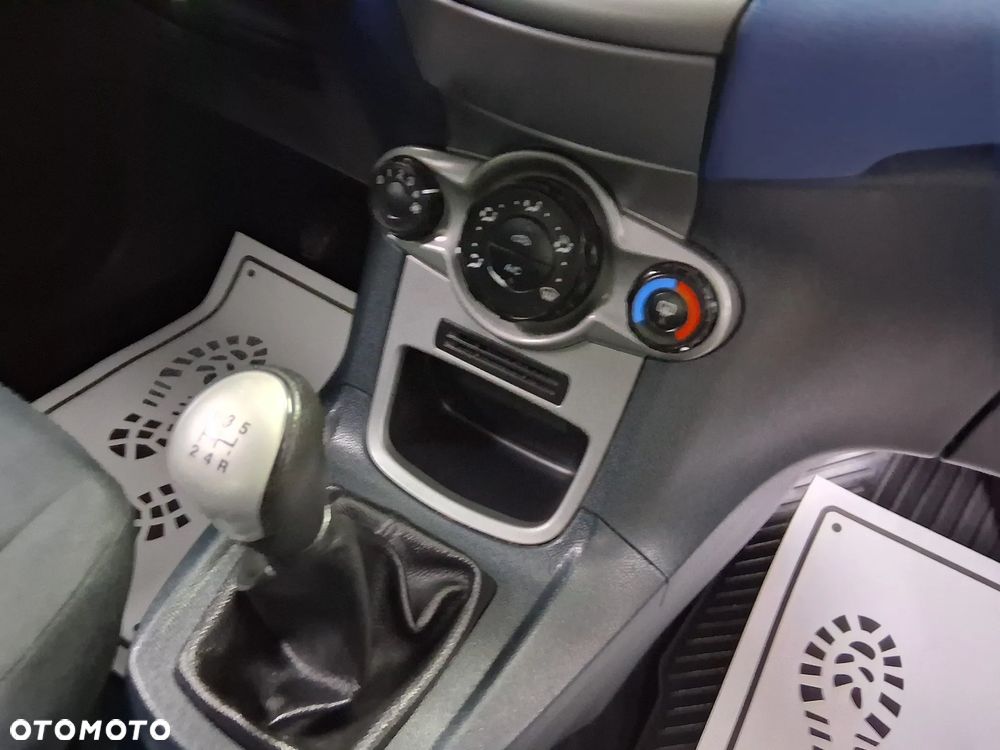 Ford Fiesta 1.25 Trend - 16