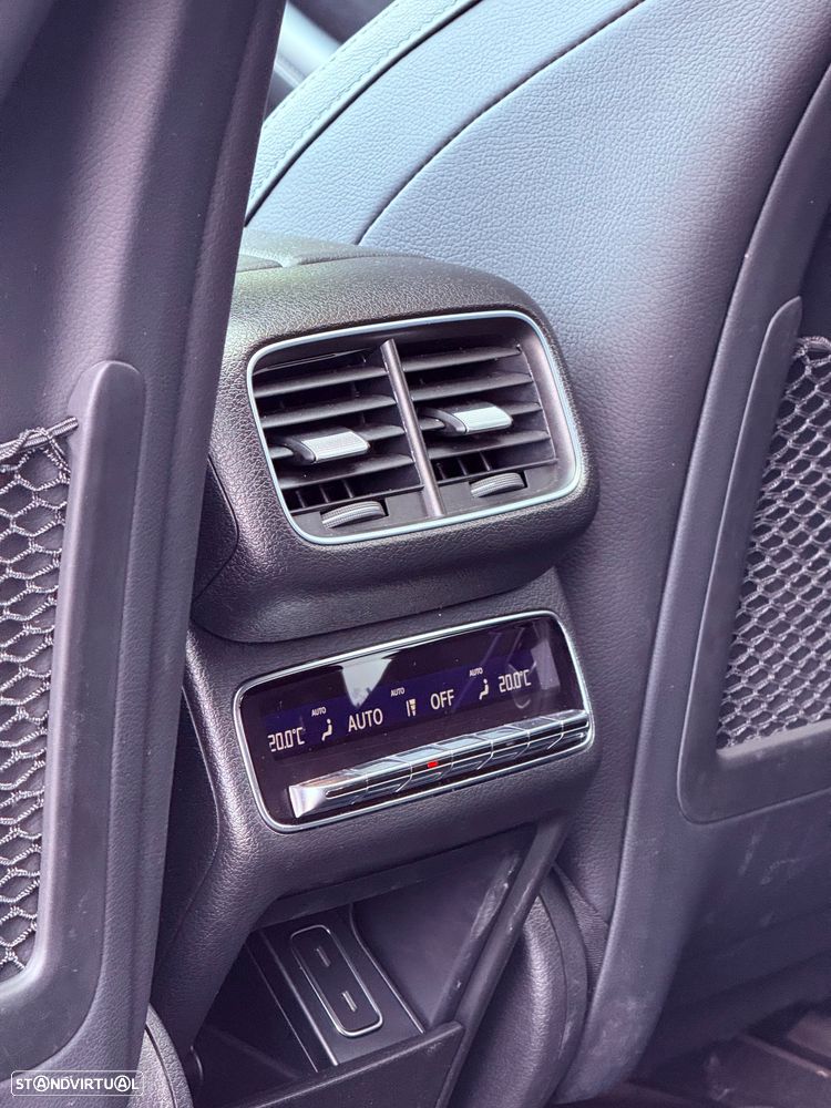 Mercedes-Benz GLE 350 de 4Matic - 38