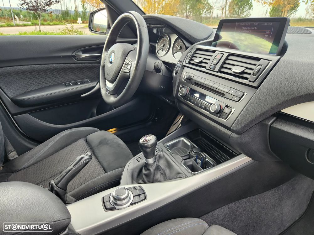 BMW 125 d Pack M - 24