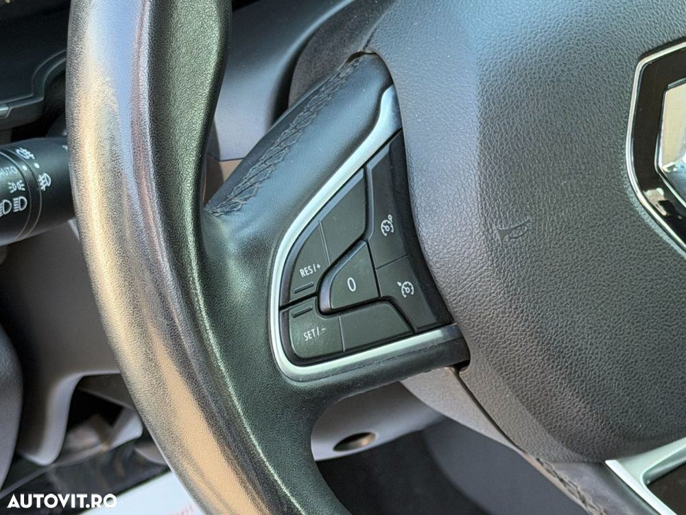 Renault Megane - 10