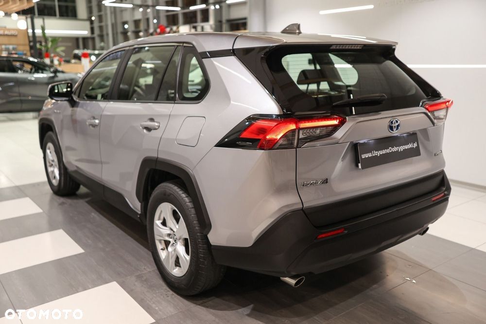 Toyota RAV4 - 4