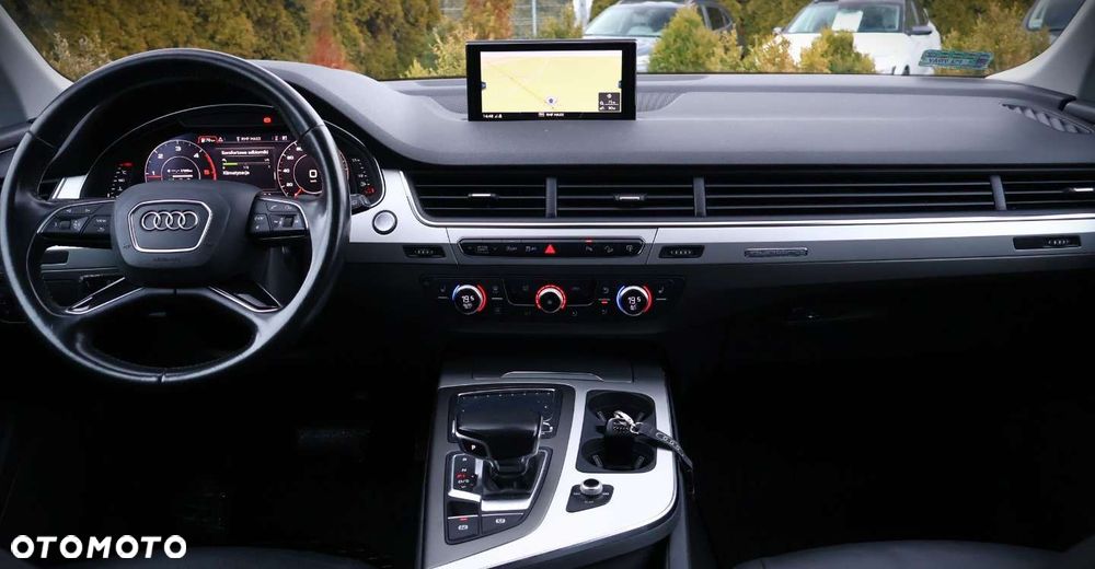 Audi Q7 - 13