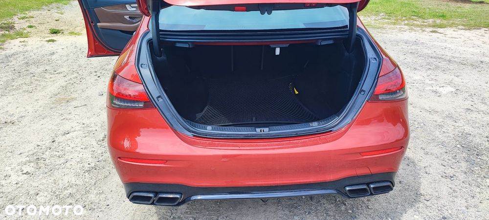 Mercedes-Benz Klasa E AMG 63 S 4Matic+ T 9G-TRONIC - 6