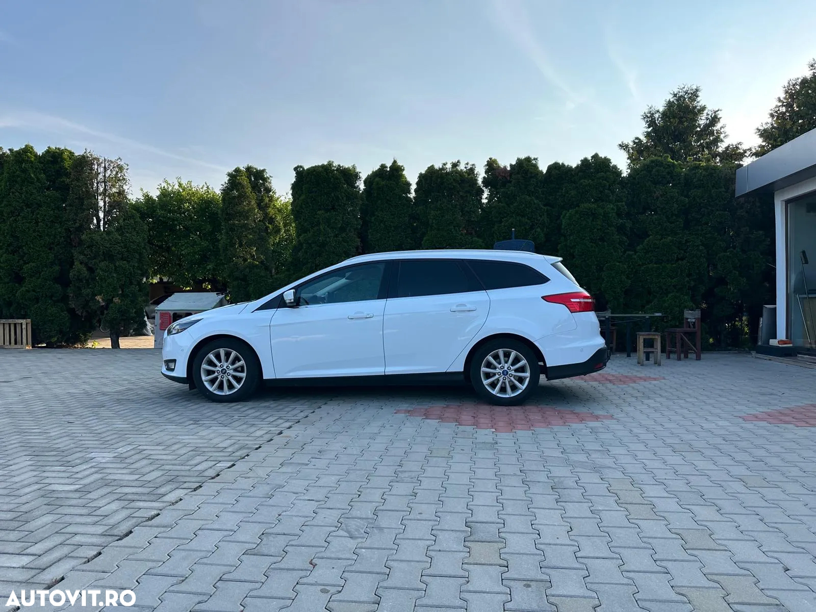 Ford Focus 1.5 EcoBlue Start-Stopp-System TITANIUM X - 4
