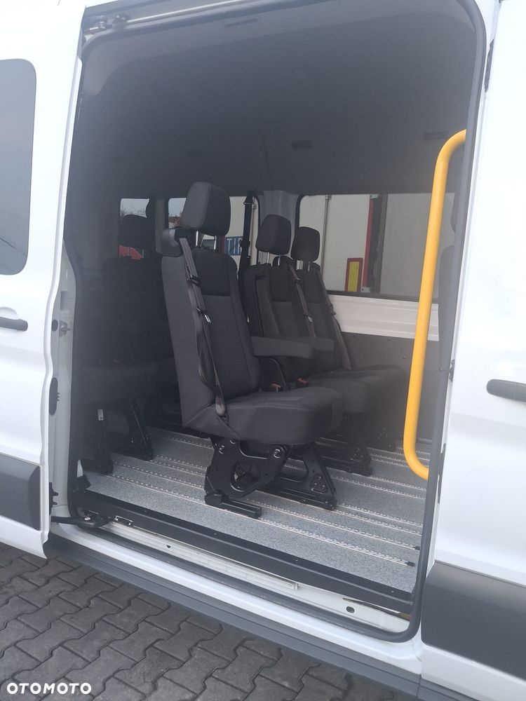 Ford Transit - 19
