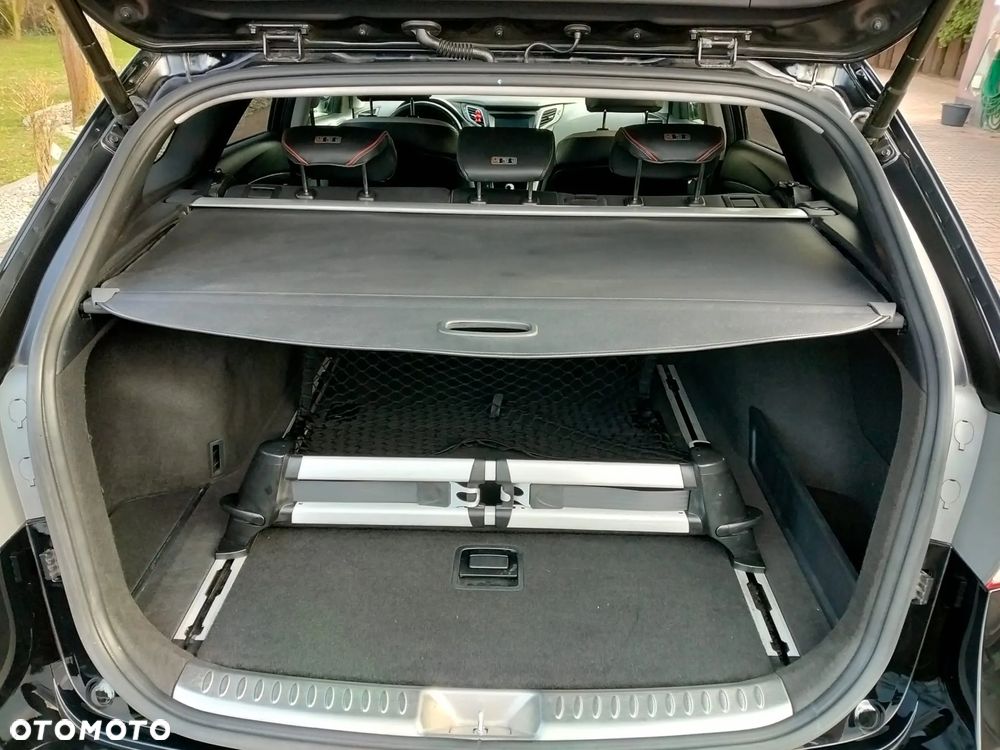 Hyundai i40 1.6 CRDi Premium DCT - 28