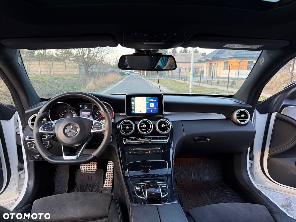 Mercedes-Benz Klasa C 180 9G-TRONIC Night Edition - 12