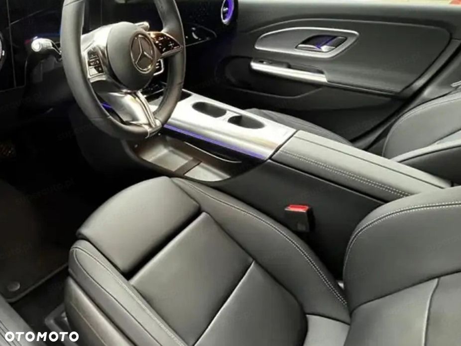 Mercedes-Benz CLA 180 mHEV 8G-DCT - 7