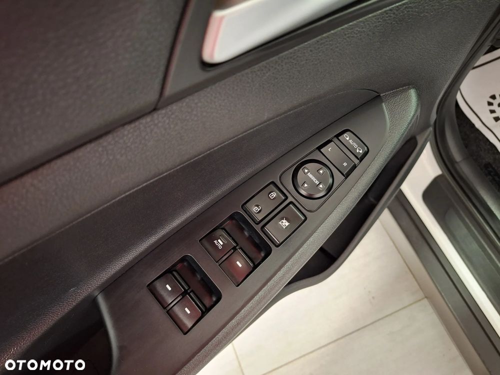 Hyundai Tucson 1.6 T-GDI TourdePologne 2WD - 25