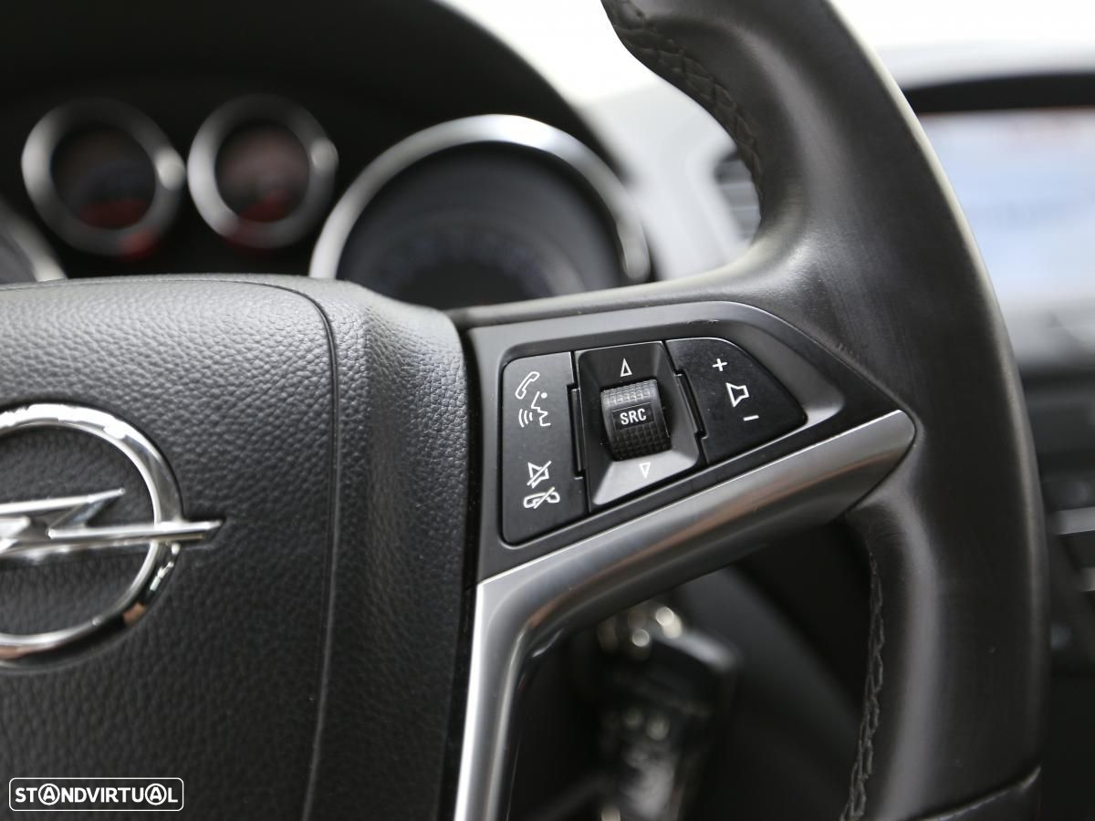 Opel Insignia - 20