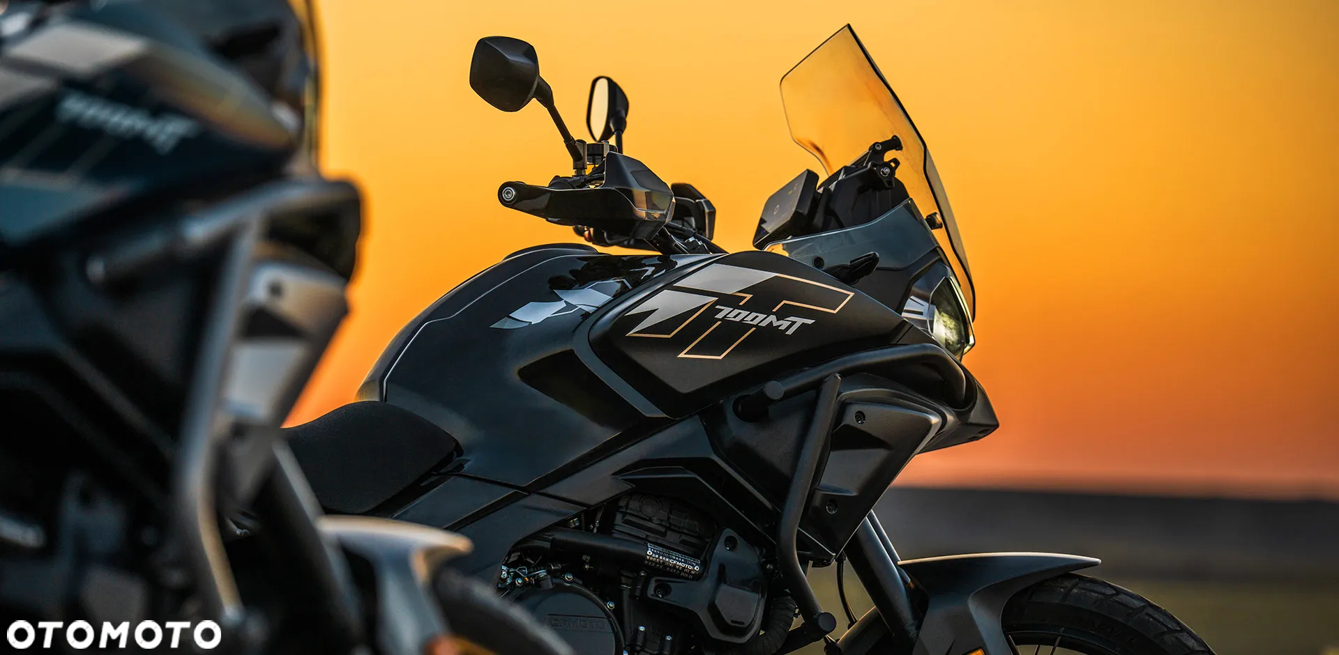 CFMoto MT - 11