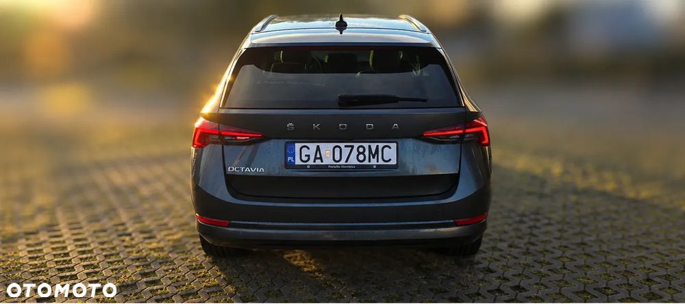 Skoda Octavia 2.0 TDI SCR Style DSG - 4