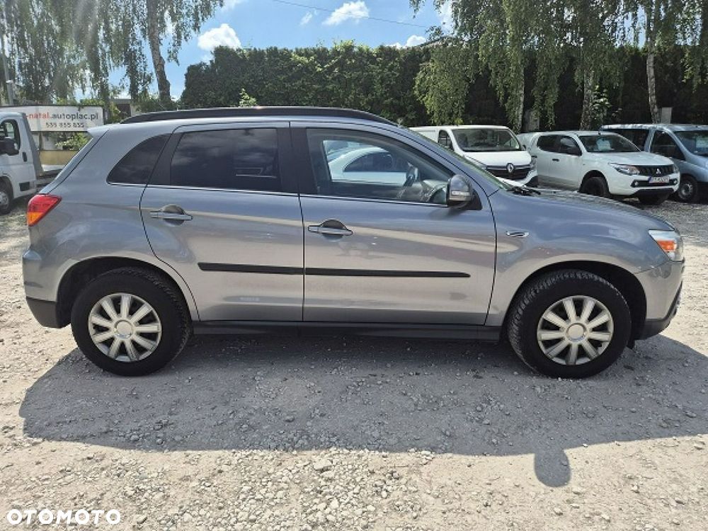 Mitsubishi ASX - 12