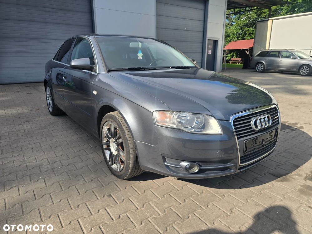Audi A4 Limousine 2 - 1