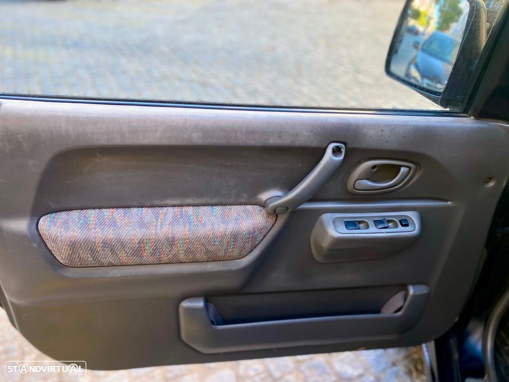 Suzuki Jimny 1.3 16V Metal Top - 10