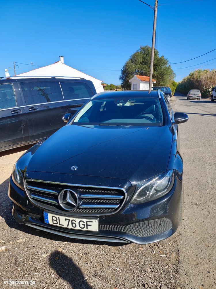 Mercedes-Benz E 220