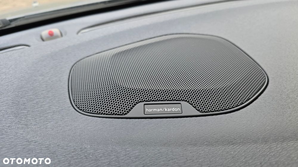 Volvo V40 T5 Drive-E R-Design Momentum - 10