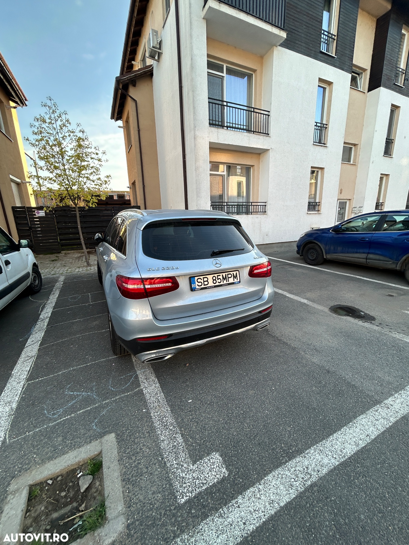 Mercedes-Benz GLC 220 d 4MATIC - 9