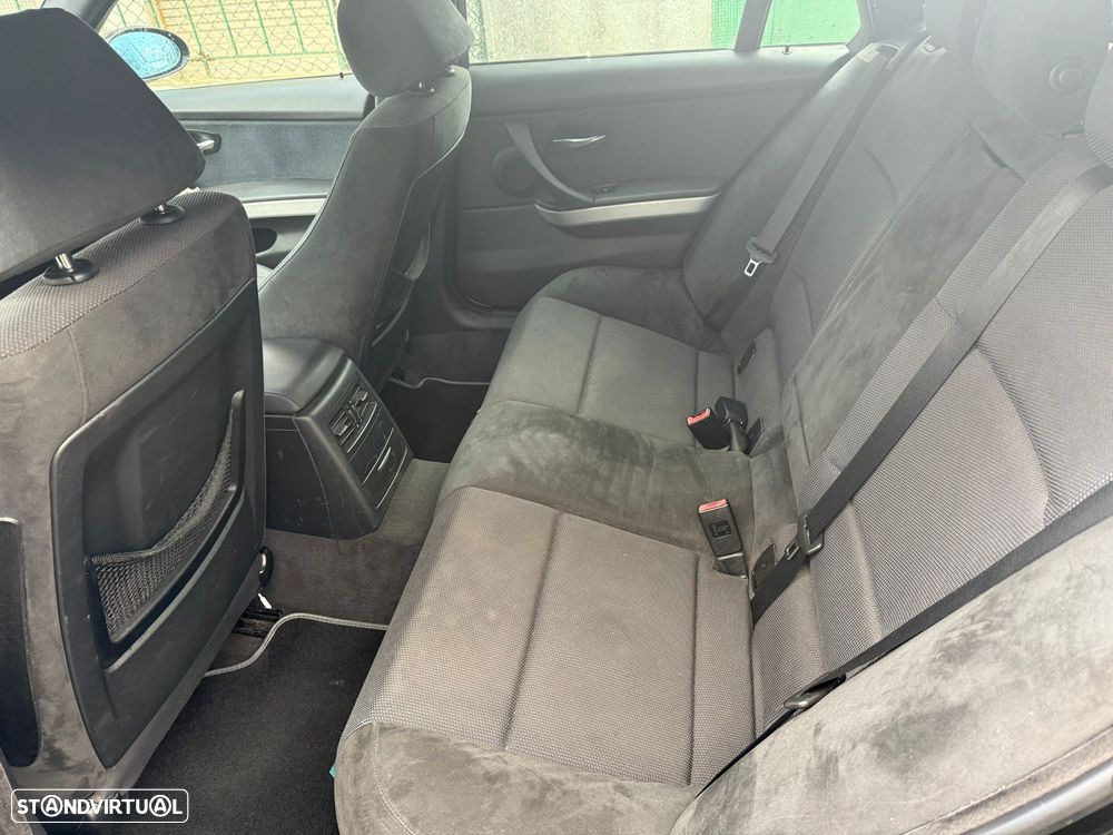 BMW 320 Gran Turismo - 8