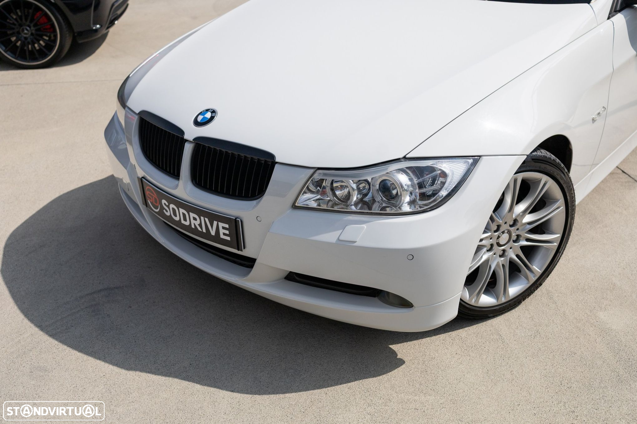 BMW 318 d Touring Navigation Sport - 10