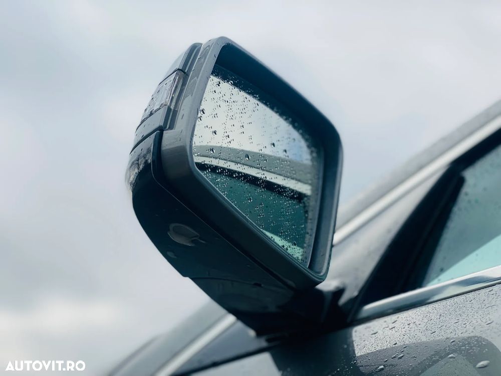 Mercedes-Benz E 250 BlueEFFICIENCY 7G-TRONIC Elegance - 9