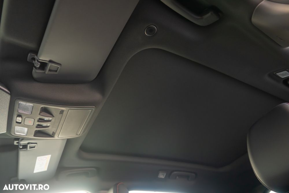Ford Kuga - 21
