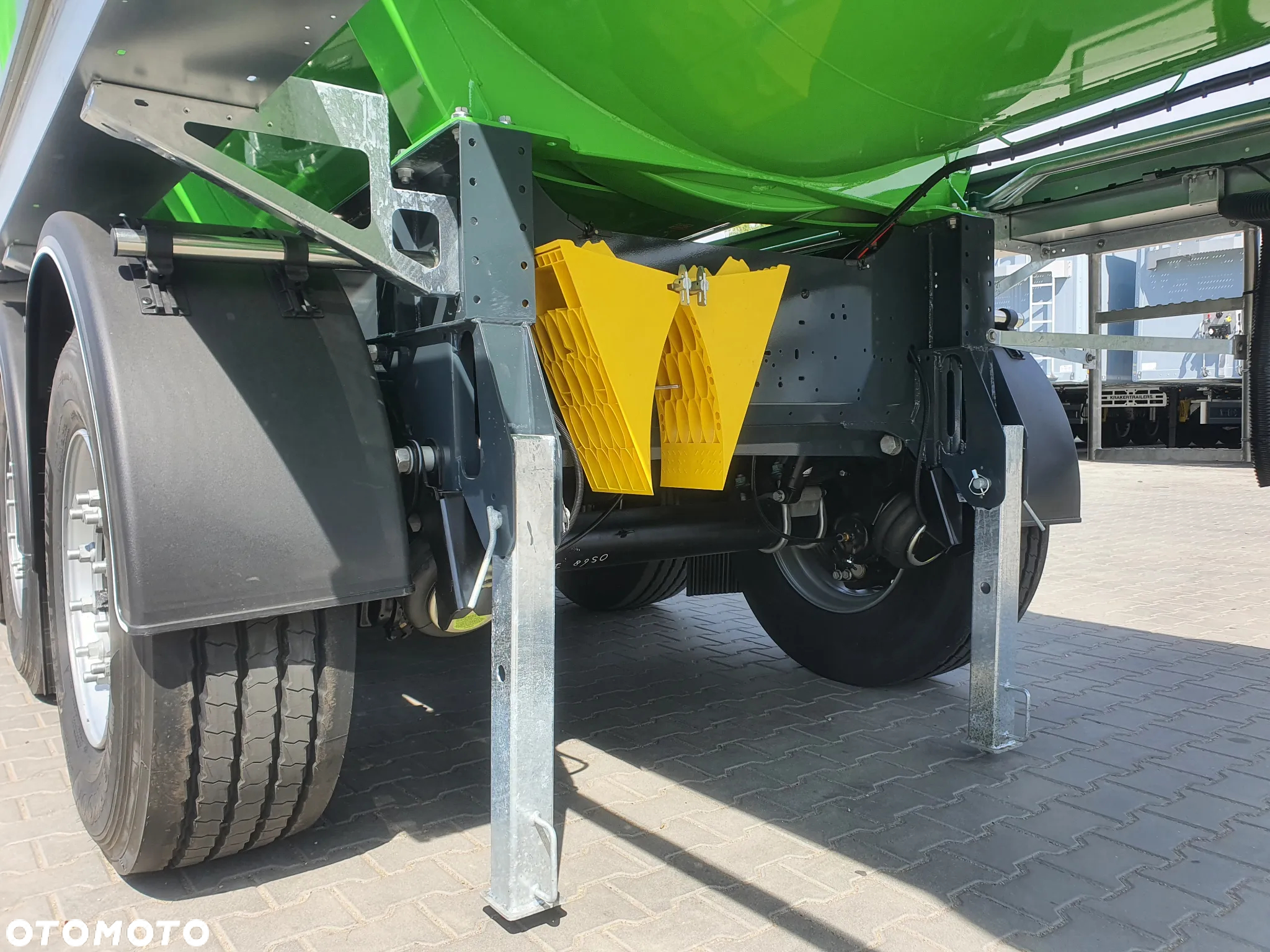 D-TEC Tanktrailer SV2006-BASIC - 17