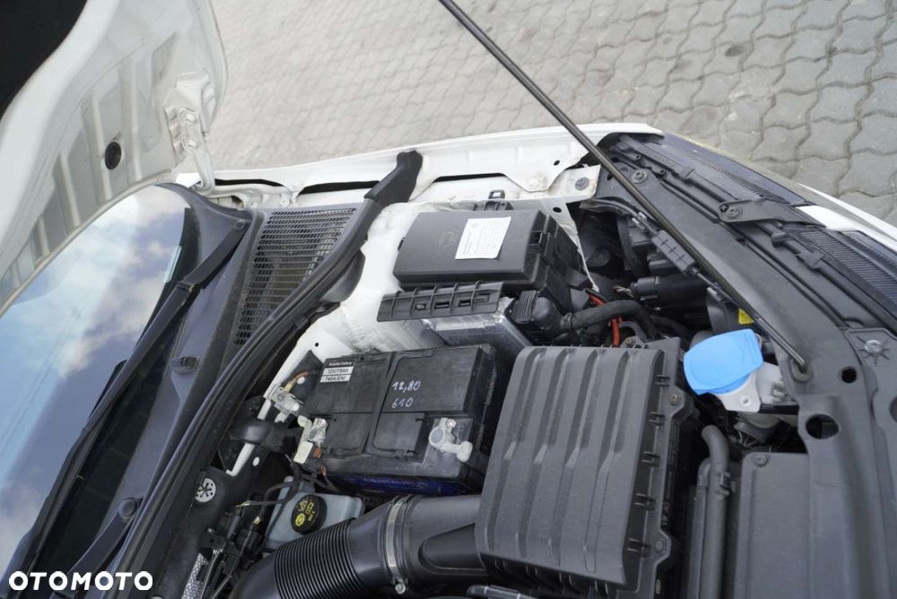 Skoda Octavia 1.5 TSI ACT DSG Ambition - 32