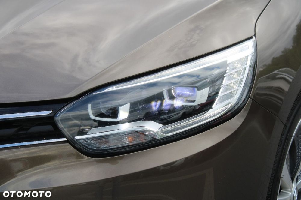 Renault Scenic - 20