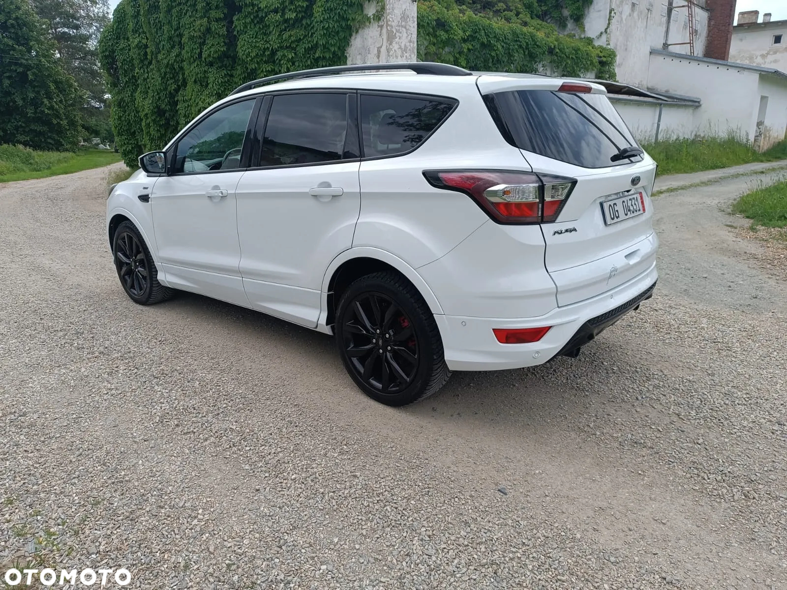 Ford Kuga 2.0 TDCi 4x2 ST-Line - 3