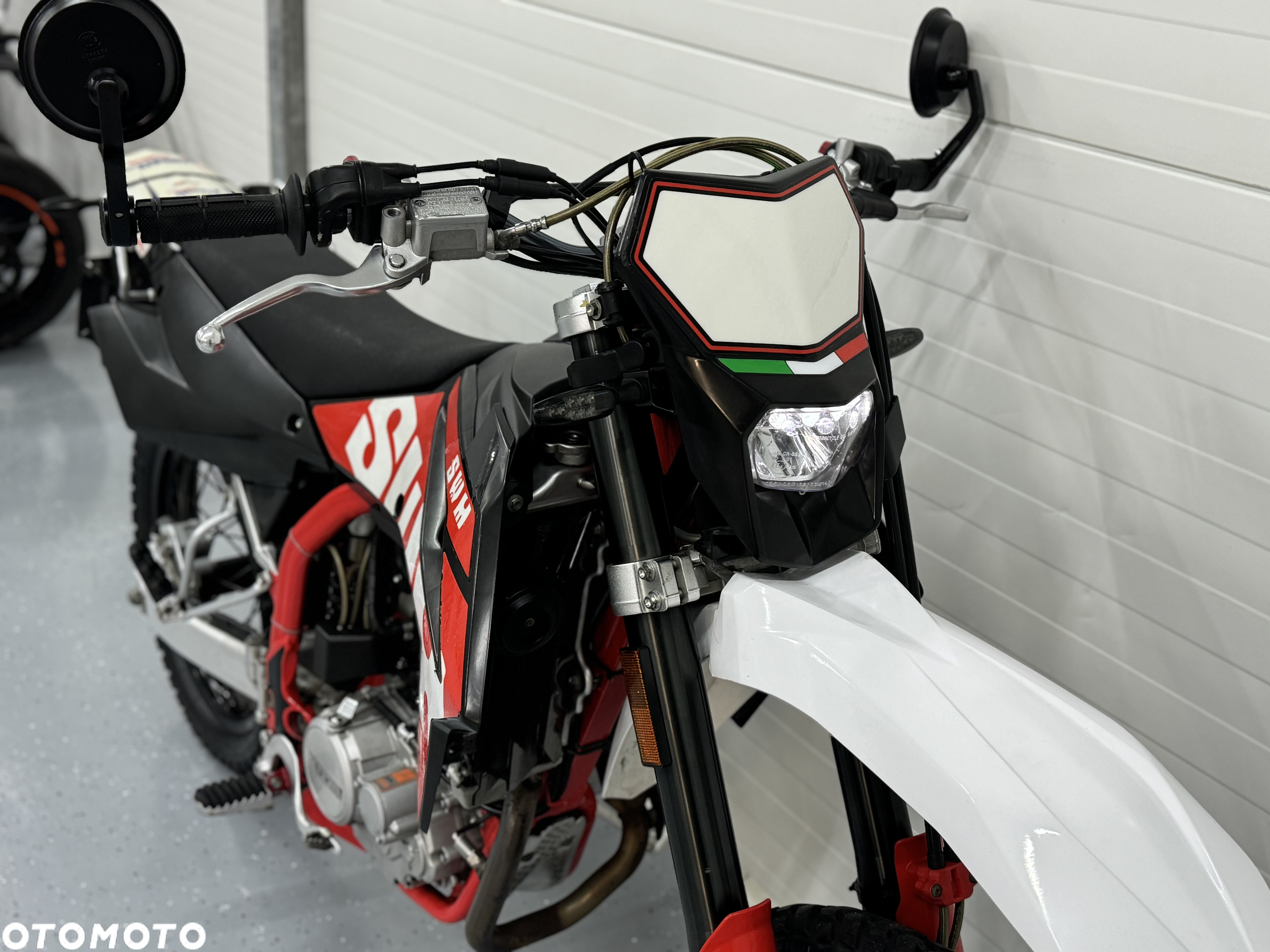 SWM RS 125 R