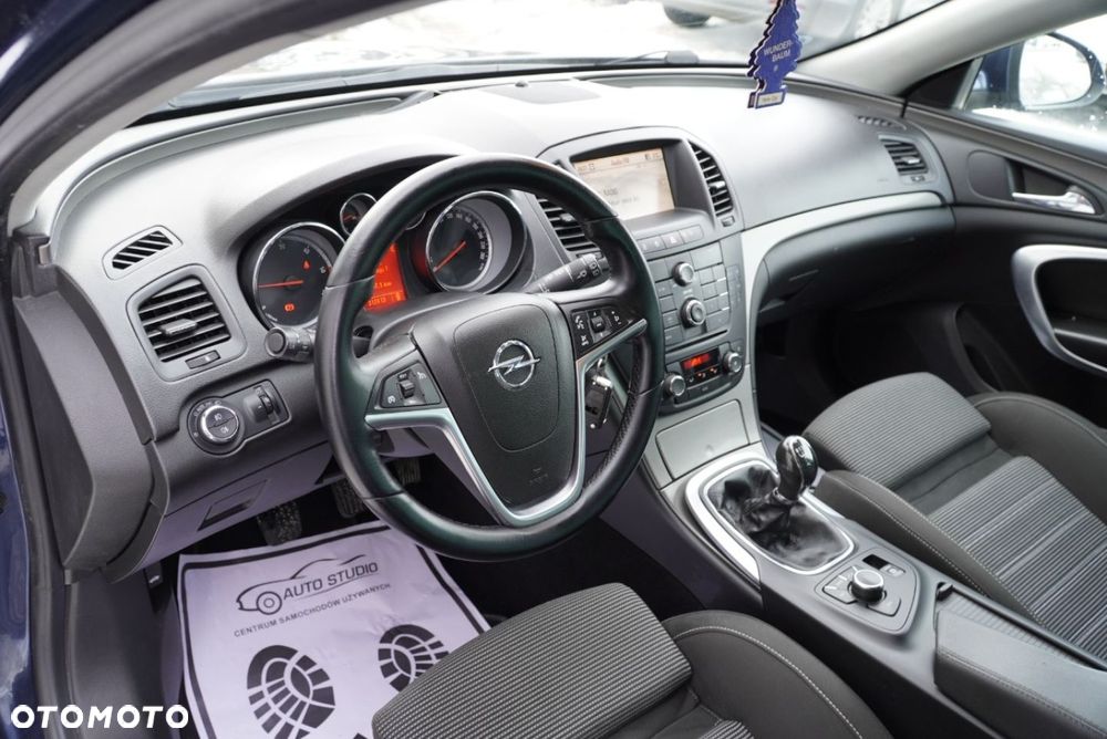 Opel Insignia 2.0 CDTI Design Edition - 9