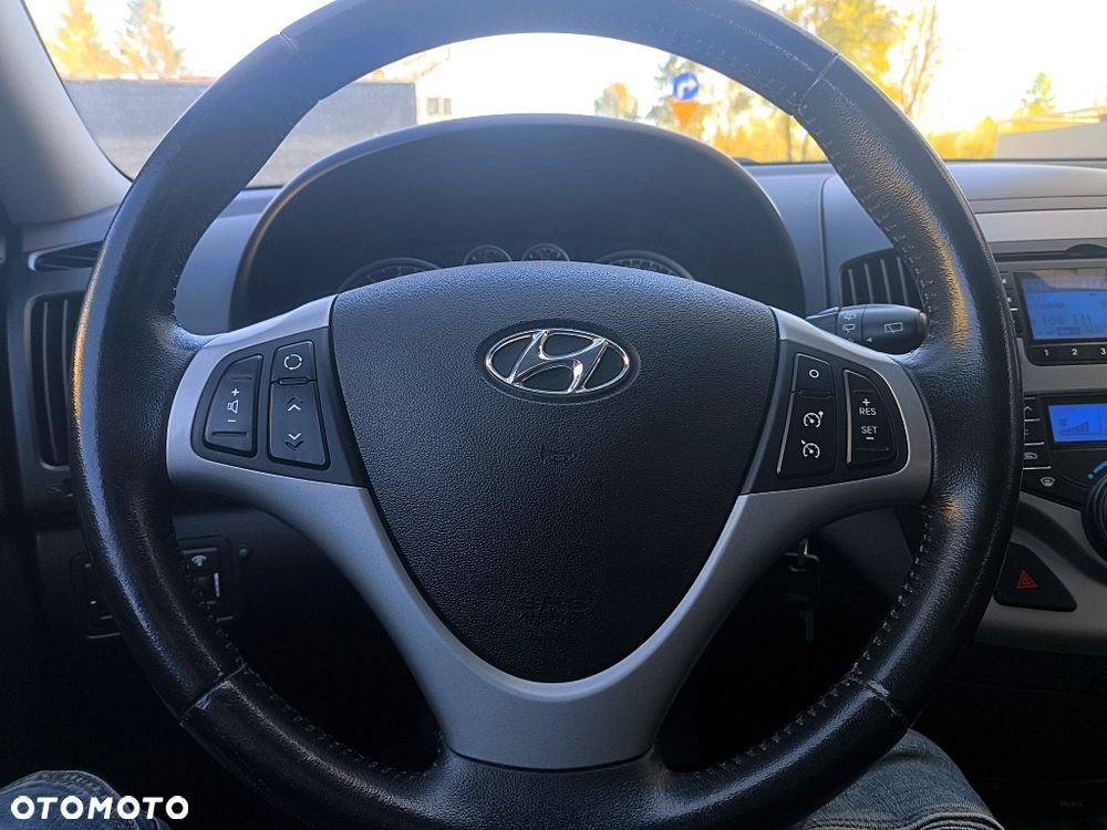 Hyundai i30 i30cw 1.4 Edition Plus - 33