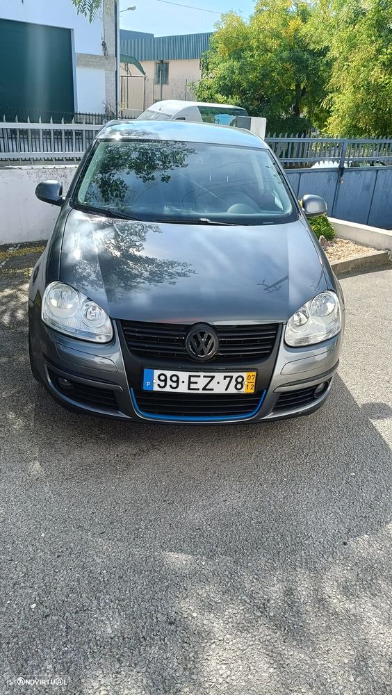 VW Jetta - 3