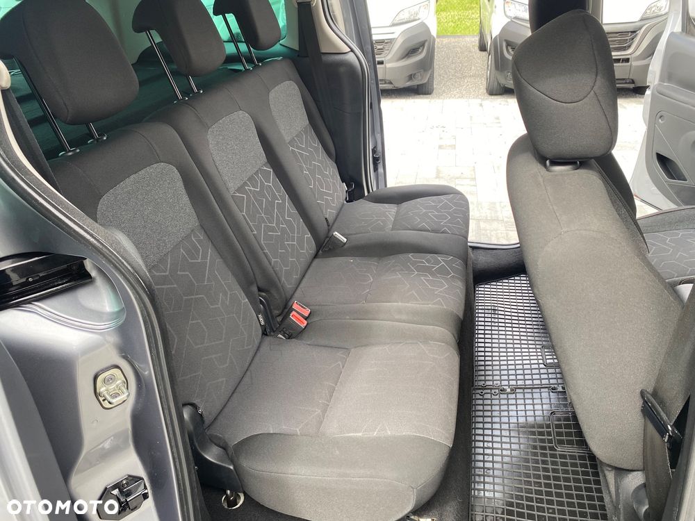 Peugeot Partner 1.6 BlueHDi Active - 23