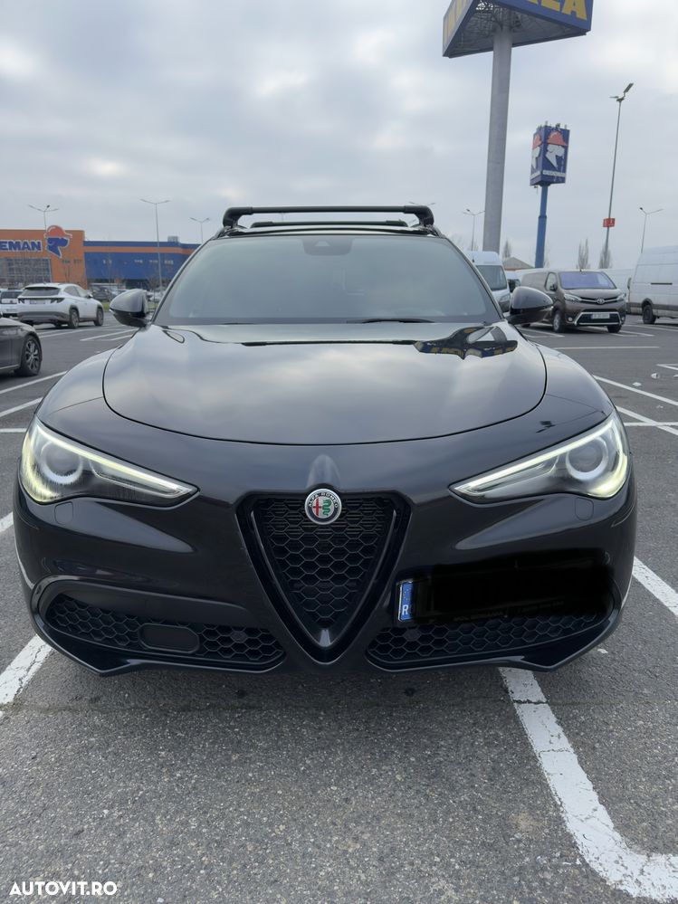 Alfa Romeo Stelvio 2.0 Turbo 16V AT8-Q4 B-Tech - 9