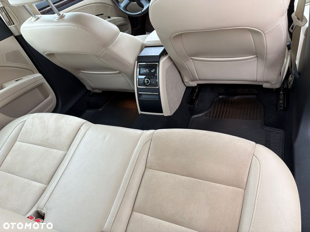 Skoda Superb 2.0 TDI Platinum - 11