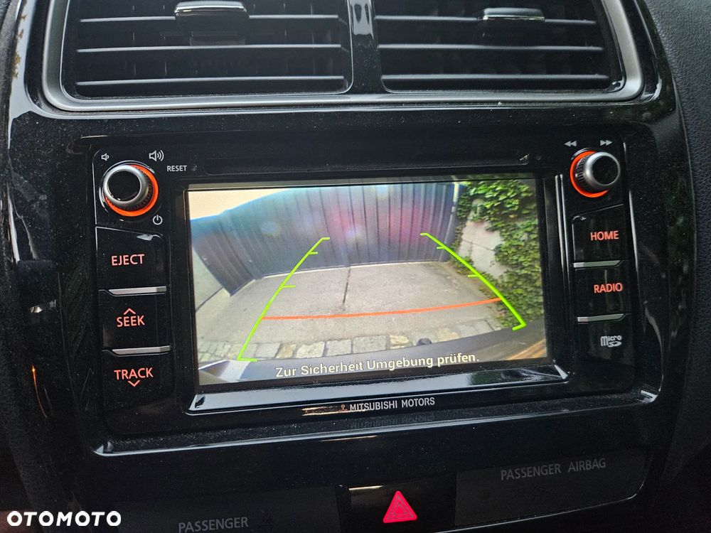 Mitsubishi ASX - 19