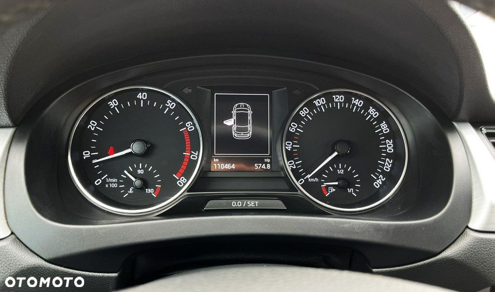 Skoda RAPID - 14