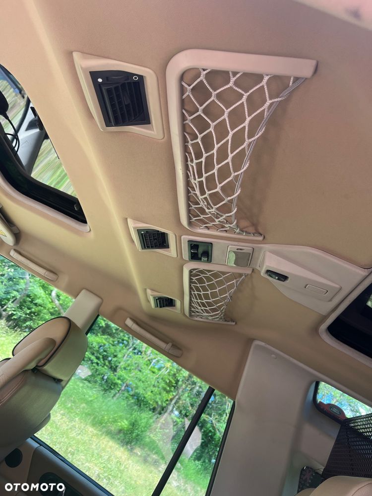 Land Rover Discovery V8 HSE - 10