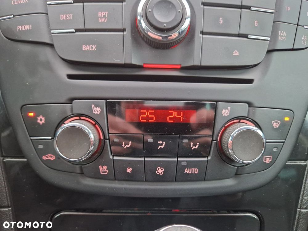 Opel Insignia 2.0 CDTI Cosmo 4x4 - 16