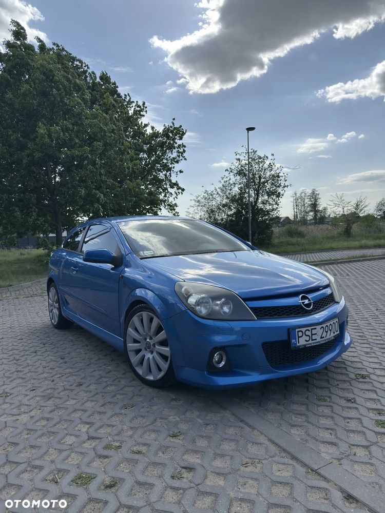 Opel Astra 2.0 T OPC - 7