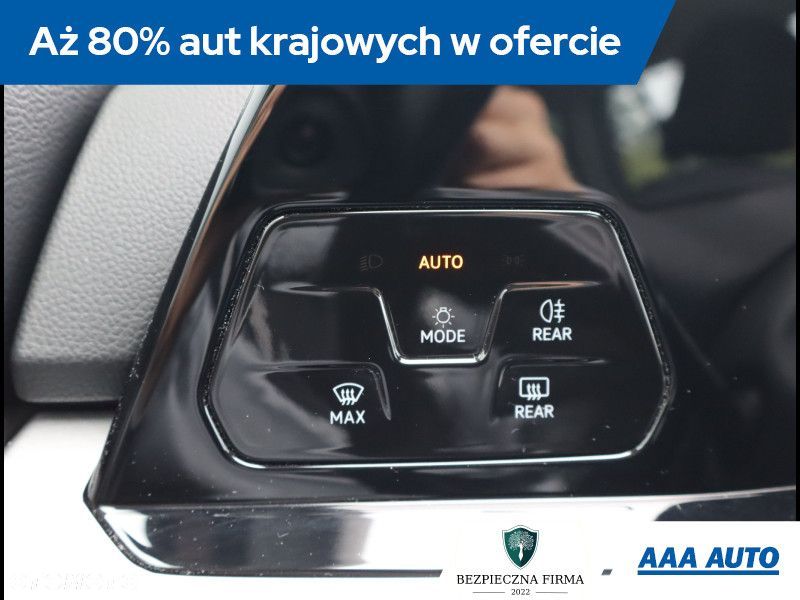 Volkswagen Golf Variant - 21