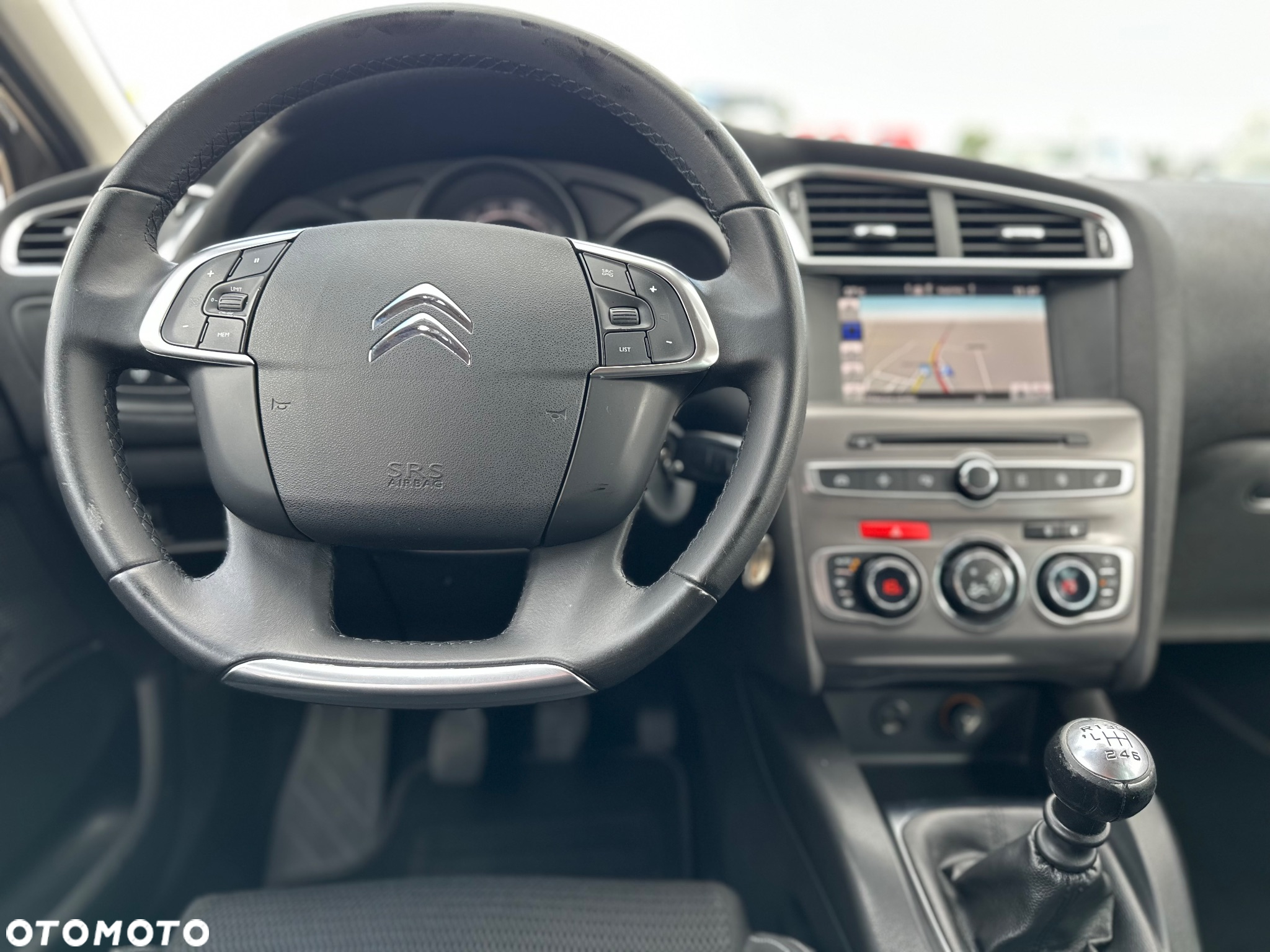 Citroën C4 BlueHDi 120 Stop&Start Business Class - 8
